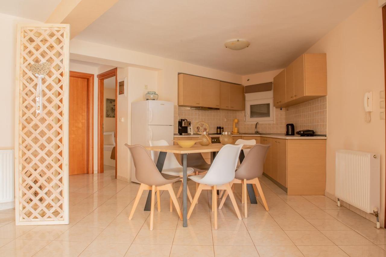 Garden Suite เนอาเปรามอส ภายนอก รูปภาพ